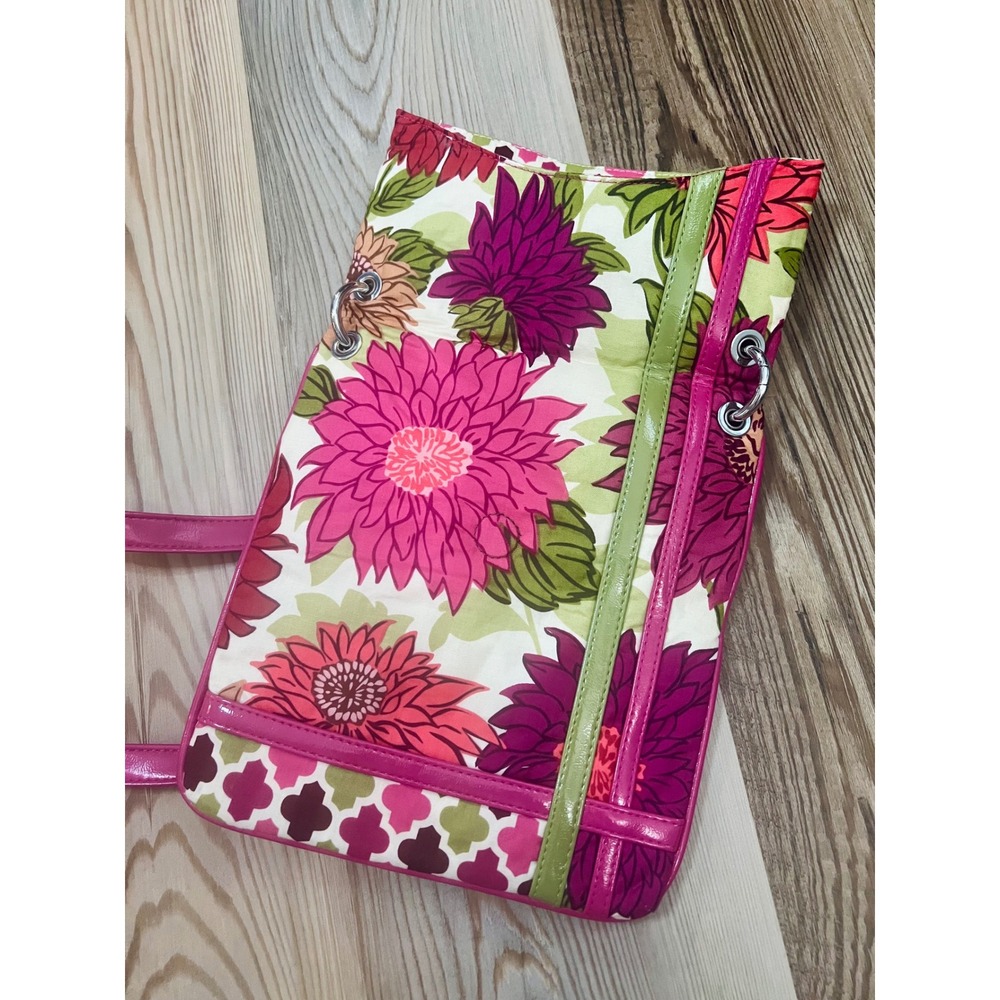 NWOT Vera Bradley Quilted Pink Floral Hello Dahlia Print Flipster Crossbody Bag - Picture 6 of 6